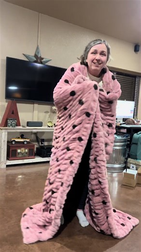 Grab Your Minky Couture Blanket This Valentine's Day!