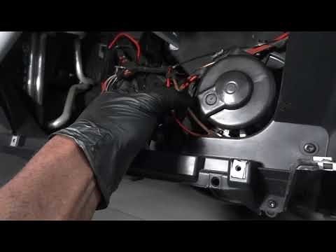 How to diagnose & Replace a Blower motor on a 2015 Mercedes/ dodge Sprinter 3.0L