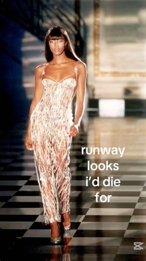 Runway Looks Too Good To Be Real 😭🔥#shorts #fashion #runwaylooks #edit #supermodels #90sfashion