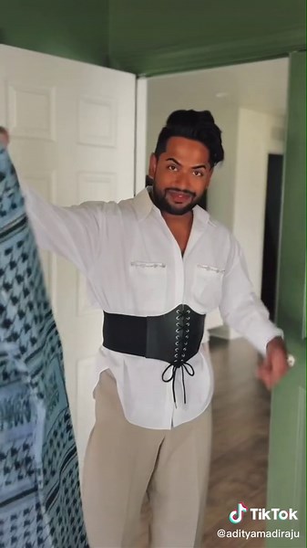 Styling a $12 Corset from Amazon Fashion