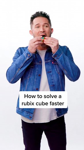 Quick tricks part 2 with Justin Willman from #magicforhumans #magic #rubixcubechallenge #quicktricks #netflix