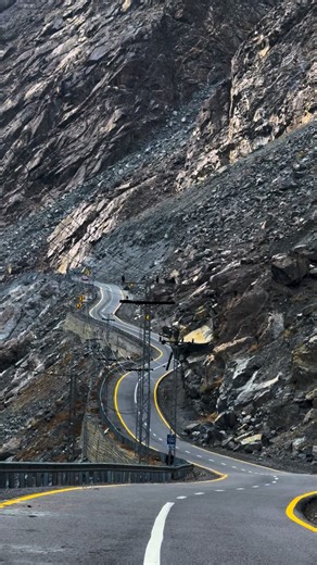Waqas Yashkun on Instagram: "Baltistan Highway – A Road Carved by Mountains 🛣️🏔️✨ Baltistan Highway winds through towering cliffs and endless valleys, where every turn reveals raw northern beauty. A journey where the road feels alive, the silence feels deep, and the mountains lead the way. 💙🌄 📍 Baltistan Highway | Gilgit-Baltistan 🎥 Captured by: @northern_vibesss — — — ❤️ Like if mountain roads inspire you 💾 Save for your travel bucket list 🔔 Follow @northern_vibesss for more northern jo