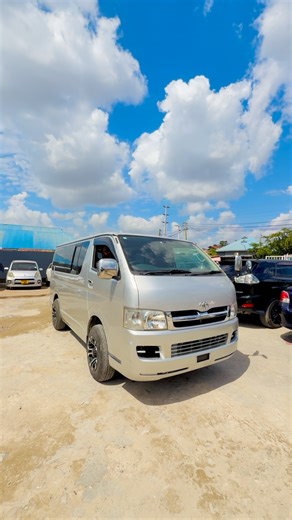TOYOTA HIACE VAN 2KD DIESEL AUTOMATIC CHASSIS ON SALE/INAUZWA BEI: Tsh MILL 45,800,000 USAJILI YEAR 2005 SILVER METALIC CC:2490 KM:61000 4WD DIESEL (2KD ENGINE) AUTOMATIC 4 DOORS 5 SEATS CALL: 0711398600 CALL; 0765708039 | Magari Used Dar Es Salaam