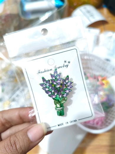 Bros Lavender Adila: Unik dan Menarik!