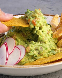 Any time is a good time for a guacamole break at Adobe Grill - located on the resort's central plaza. | La Quinta Resort & Club