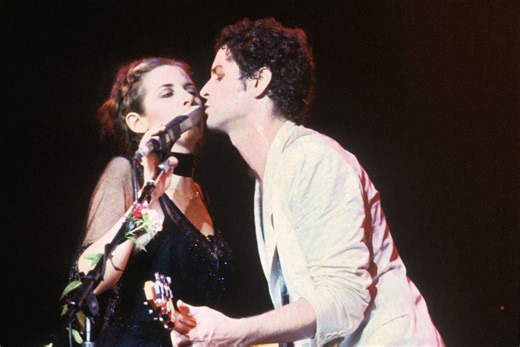 Stevie Nicks Reacted to Lindsey Buckingham Talking About Them Getting Back Together 2 Decades After Their Split