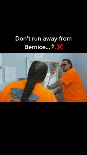 41K views · 2K reactions | South Beach Tow #southbeachtow #miami #miabeach #florida #tvshow #funnytv #laugh #lmao #funnyvideo | South Beach Towing | Facebook