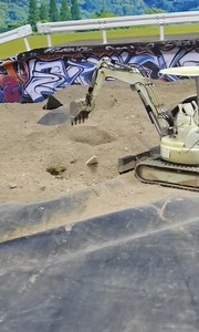 22K views · 151 reactions | The mini Lesu PC30 excavator is coming along just as smoothly as it’s operation 朗朗朗 #lesu #rcmodel #hydraulic #excavator #RC #mini | LESU RC USA | Facebook