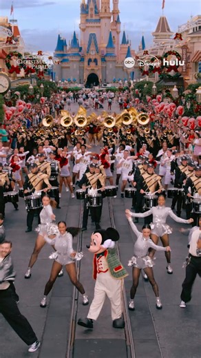 We heard you're on the nice list this year, so we're bringing Gwen Stefani, Lady A, Iam Tongi, and more to perform your holiday favorites in today's #DisneyChristmasCelebration! 🎁 Don't miss the magic at 10a et/9a ct/5a pt on ABC. Same day on Hulu and Disney . Disneyland Walt Disney World Aulani, A Disney Resort & Spa | ABC