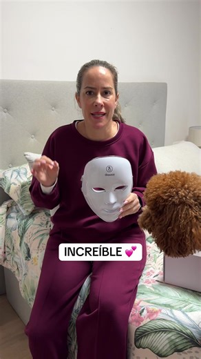 Por fin la tengo‼️ está máscara con 7 luces LED es ideal para mejorar el aspecto de la piel 🫶🏻 es muy sencilla de usar y bastante cómoda, cada color de luz sirve para un tratamiento diferente y AHORA está muy bien de PRECIO⚠️ #mascara #piel #led #sanvalentin #ttshop