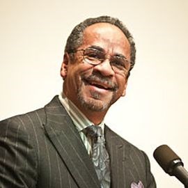 Tim Reid | Speaking Fee | Booking Agent