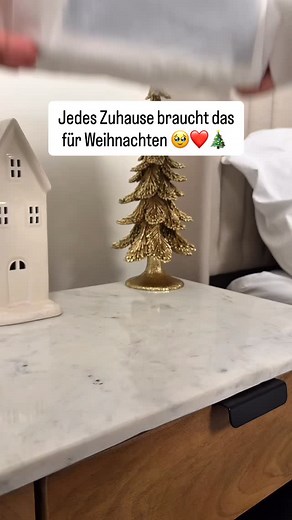 26 reactions | Offiziell, meine Lieblings Weihnachtsdekoration 凉#diffuser #humidifier #diffuseraromathearpy #aromatherapy Verwandle dein Zuhause in Weihnachtszauber mit wohltuendem Duft und sanftem Licht. 珞☺️  Hol dir jetzt den Aroma-Diffuser mit 50% Rabatt!  https://nervige-geschenke.com/products/aromakamin | Aromakamin | Facebook
