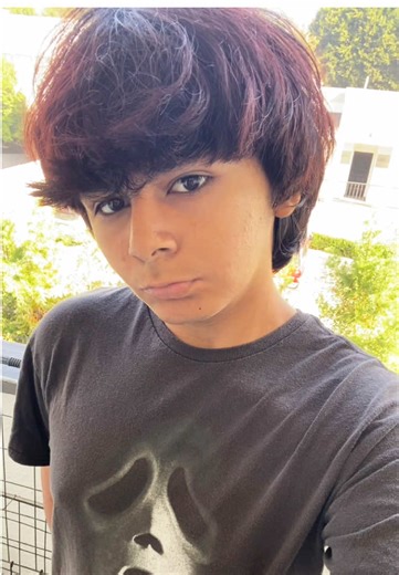 . (@hhellokittyboy)’s videos with original sound - sp1rl