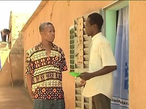 87K views · 6.9K reactions | C’est le week-end ne roulez pas sans votre casque et n’oubliez pas dans votre voiture, de mettre la ceinture de sécurité. | Smarty | Facebook