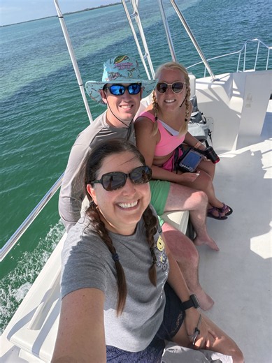 Port day in Bimini—my first-ever visit—and what a beautiful way to experience it 🌊✨