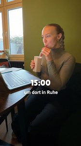 Das ist dein Fernstudium an der Hochschule Fresenius! Bei uns studierst du so, wie es für dich am besten passt – unabhängig von Ort und Zeit. Mach dein Sofa zur Elite-Uni! 🎓 | Hochschule Fresenius Study Work