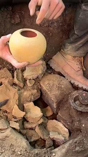 888K views · 3.7K reactions | Treasure hunt | Treasure Hunting | Facebook