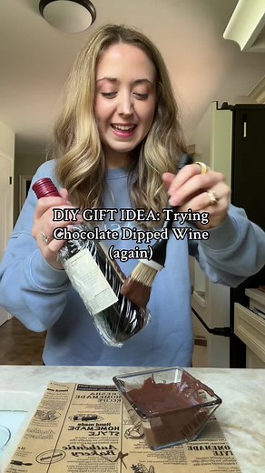 Chocolate Dipped Wine Bottle: DIY Gift Idea
