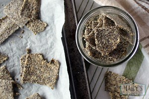 Vegan Chia Seed Crackers (4 ingredients)