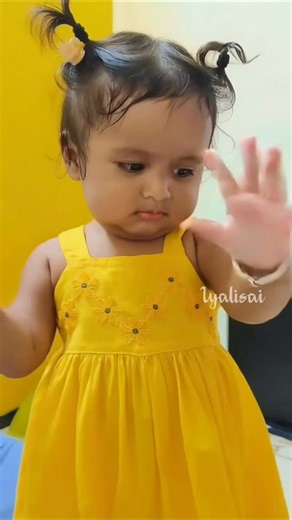 Iyalisai on Instagram: "Ithu yaruku set aguthu? Unga friend ah tag pannunga 😂 solo sign dialogue part 2 Iyalisai baby ai version creadits @soniyasolosign"