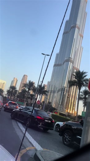 This lyrics🖤#dubai #burjkhalifa #views #viral #videoviral #fyp #foryou