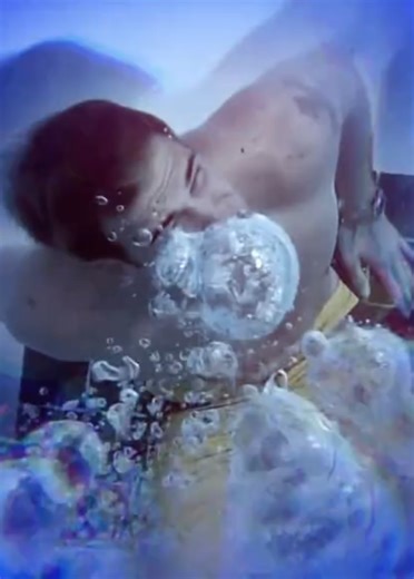 Hunt Wynorski: Uncovering His Hotness in Final Destination