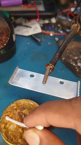 how to soldering in aluminium plate. #soldering #solderingtips #solderingstation #solderingskills #electroniccircuitproject #viralpost2024 #viralreelsfb #viralvideoシ #shortvideo #project #Electronics #viral | Electronic circuit project