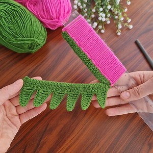 34K views · 333 reactions | VERY NICE IDEA ! Crochet Tulip Flower Keychain for Beginners || Crochet Tutorials殺 Sell and gift. | Aslı ile El Sanatları | Facebook