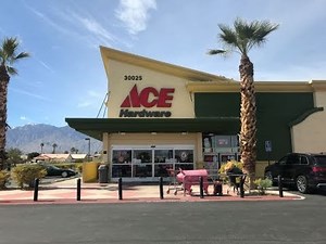 ACE HARDWARE WALK AROUND A MAN'S STORE!!!