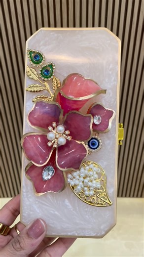 AARIYA - Riya Jain | Handcasting | Resin Artist | Candle Maker on Instagram: "Why hide your valuables in boring boxes? 😉 Upgrade to our resin designer boxes—perfect for cash, jewellery & everyday essentials 💖 Floral, functional & totally Insta-worthy ✨ DM to order / WhatsApp/Call us at 8318417243 💌 #gift #trending #india #aariya_aestheticartbyriya #smallbusiness #viral #resin #resinart #love #homedecor #resinbox #resinboxes #decorbox #jewellery #jewellerybox #jewelleryaddict #cashbox #gaddibo