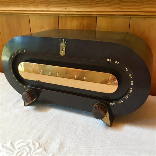 Vintage 1950 Zenith Bakelite Radio – Model H511 Console Tone – Mid-century Tube AM Radio - Etsy