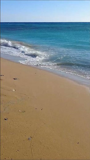A Calm Walk to the Amazing Red Beach, Matala 🌿👣 #shorts #matala #cretegreece