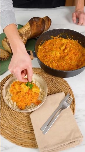 Red lentil dahl and turkey stir-fry | Easy one-pot recipe in the Durandal Infinity casserole