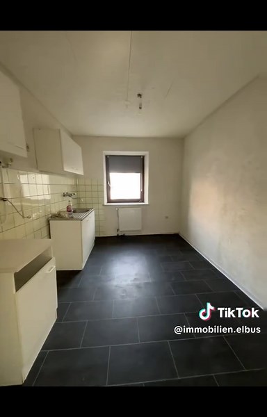 2 ZKB Wohnung in Pirmasens zu vermieten! Sofort verfügbar! KM 350,-€ NK 100,-€ Kaution: 1.050,-€ 1 OG. Heizung: Gasheizung! #immobilien #Pirmasens #Wohnung #mieten