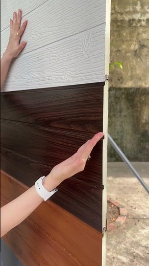 Foam core corrugated iron panels are used to make steel frame houses and prefabricated houses.