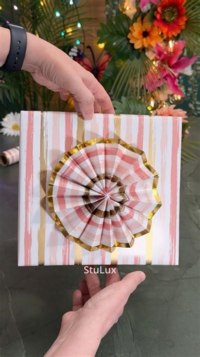 Technique for beautiful Decoration with the same wrapping paper 🎁 #giftwrapping #stulux #diy