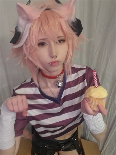 Celebrating My Birthday in Astolfo Cosplay! 🎉