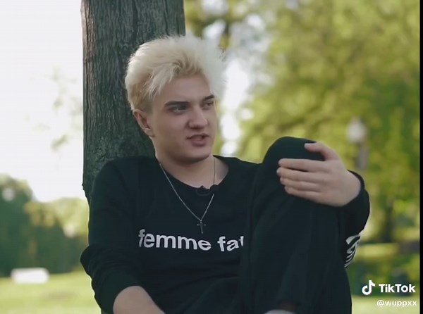 Dota 2 Dance Moves: Aloha Dance Showcase