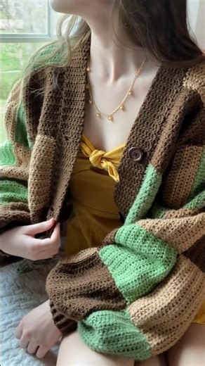 Patchwork Crochet Cardigan 🧶 #crochet #crochetcardigan #grannysquares #crochettutorial