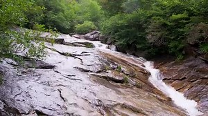Exploring Montezuma Well - Montezuma Castle National Monument (U.S. National Park Service)
