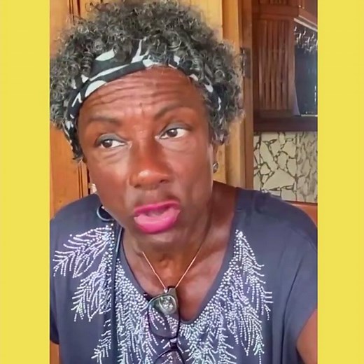 Solos Exclusives Reviews: Social Group Activities for Singles