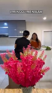 60K views · 907 reactions | Emang kadang kadang suka bikin kangen perasaan dag dig dug seur awal menikah,sampe seperhatian itu punya suami #suami #istri #menikah | Tips Hajat | Facebook