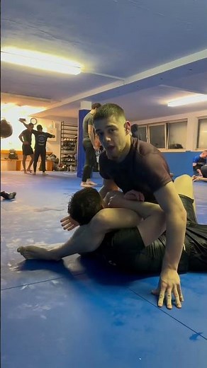 mounted Triangle Tutorial #bjj