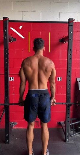 How to PROPERLY Perform Barbell Shrugs With Good Form For Bigger Upper Traps (Exercise Tutorial)