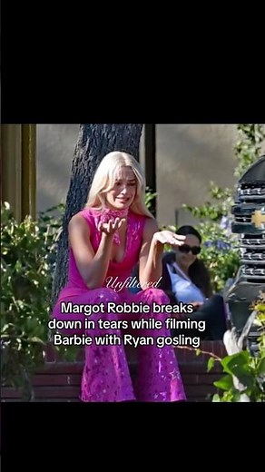 Margot Robbie broke down in tears while filming Barbie with Ryan Gosling🥺#margotrobbie #ryangosling