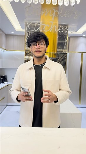 Google India on Instagram: "Ab nikalo har problem ka instant solution. Just ask Google Gemini, my OP dost  﫱‍﫲 #GoogleGemini #Ad"