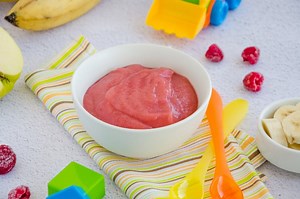 Raspberry puree for babies - Netmums