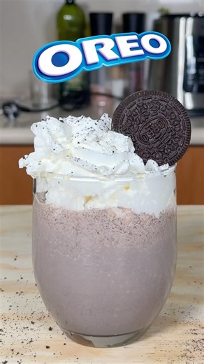 Milkshake de Oreo en 1 minuto #milkshake #oreo #recetas #batidos #lakhocina