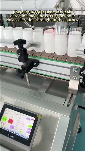 High-speed plastic bottle leak detector capable of testing 9,000 bottles per hour