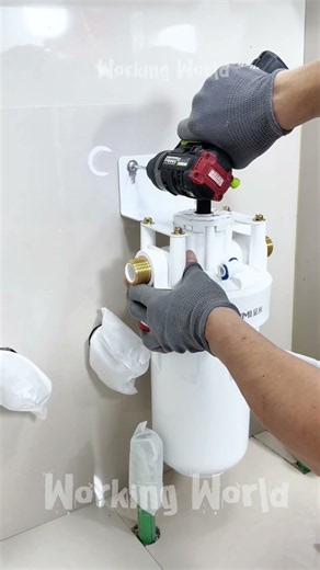 Battery Hydraulic Pipe Cutting & Whole-House Water Filter Setup 🚰